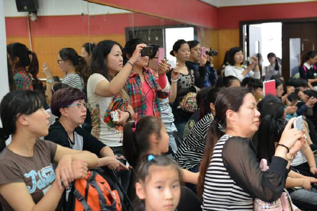 记2014年中国BG大游杯双排键电子琴总决赛
