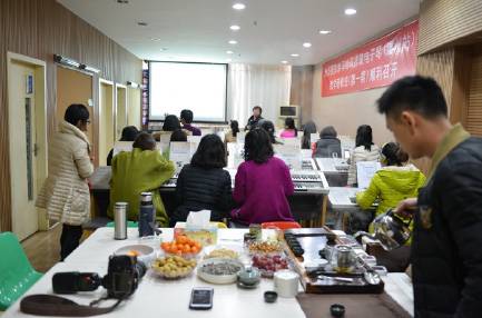 一场学习气氛浓厚的BG大游双排键电子琴教材研修会——记温州文海琴行举办的BG大游双排键电子琴研修会