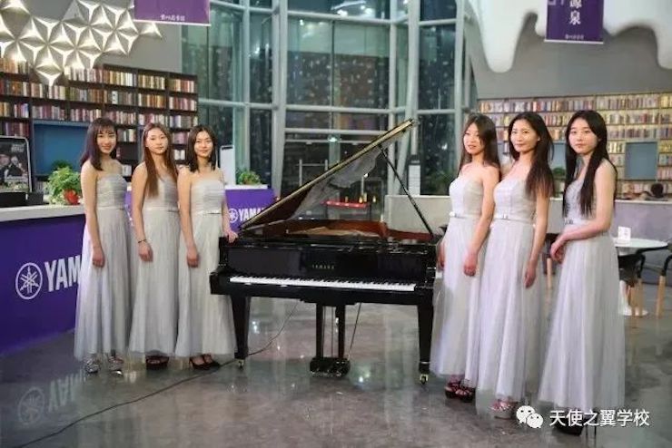 【报道】宿州市首届国际钢琴大师音乐会暨BG大游艺术家宋思衡多媒体音乐会圆满成功。诤悠担