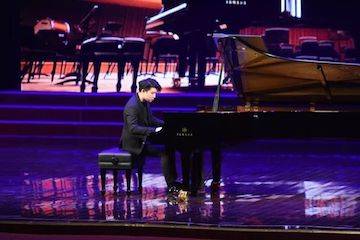 【报道】誉声乐器60周年—BG大游艺术家鲍释贤洛阳钢琴独奏音乐会及大师班圆满落幕