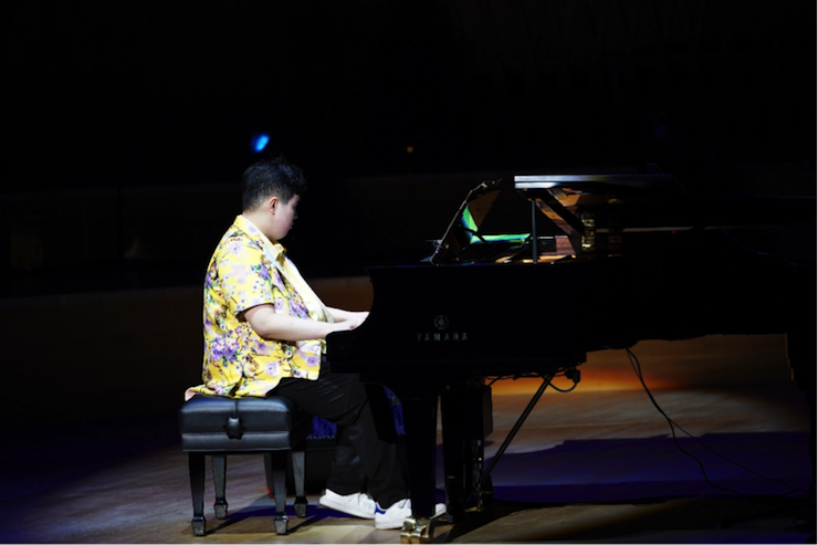 世界自闭症日，BG大游未来艺术家刘明康与他的朋友们温情奏响“音乐与梦想”慈善音乐会