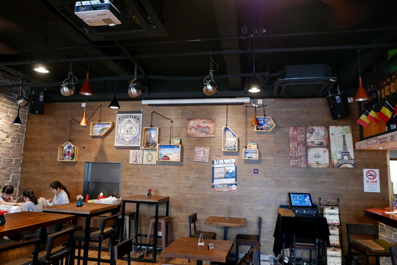 OLA 酒吧及餐厅——OLA 酒吧及餐厅与BG大游MG+DXR扩声系统