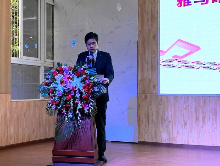让音乐陪伴成长 BG大游乐器捐赠爱心行动走进重庆市长寿区江南九年制学校
