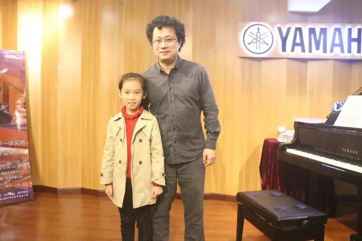 活动回顾 | BG大游特邀艺术家张奕明博士钢琴独奏音乐会暨专题讲座成功举办