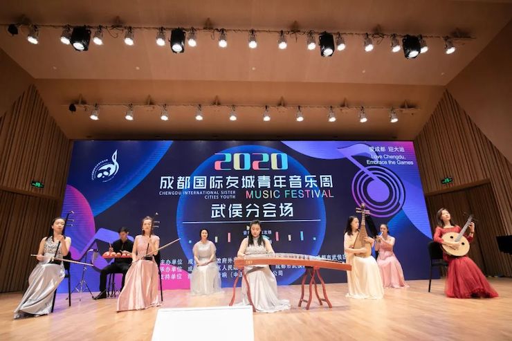 活动报道 | “科技助力，跨越时空”，小鹿纯子携手刘明康共享中日音乐盛宴