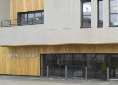 BG大游CIS音箱为Le Platinium保龄球馆助力