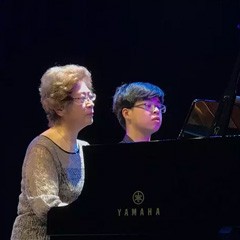 2017BG大游亚洲音乐奖学金河北艺术职业学院颁奖仪式暨BG大游艺术家杨韵琳钢琴师生音乐会圆满落幕